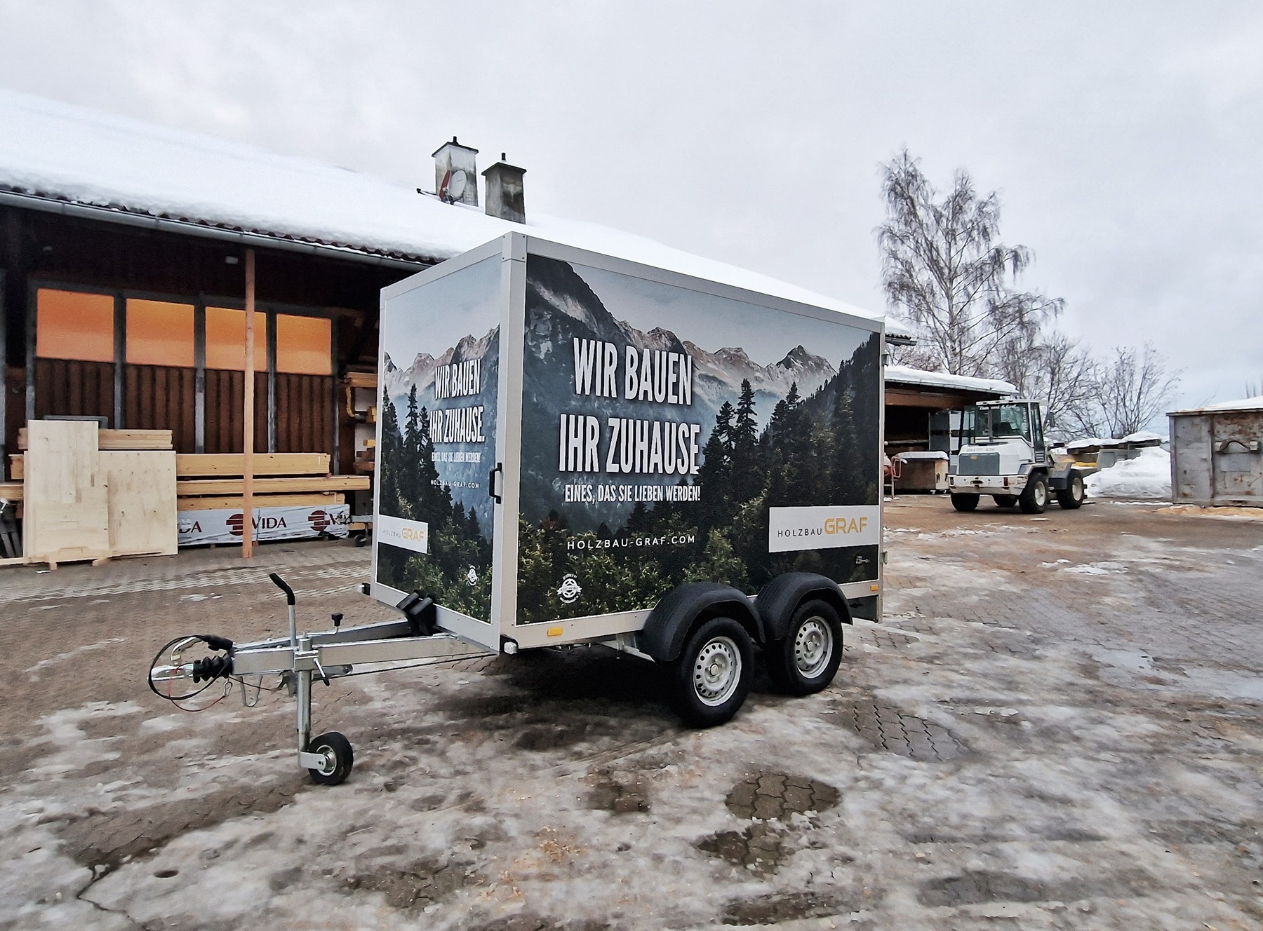 Rabbit and Wolf | Work | Fahrzeugfolierung Anhänger